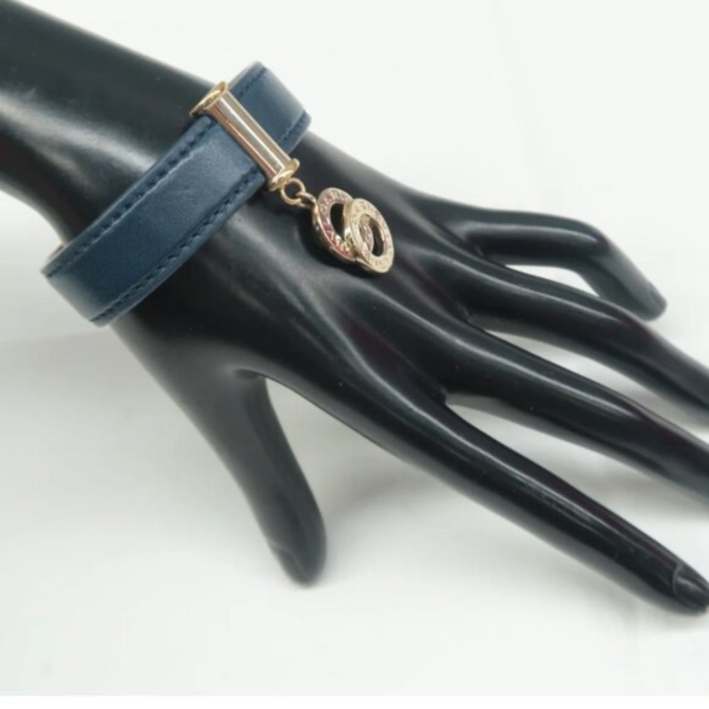100% Authentic BVLGARI Leather Tag Cuff Bracelet - Picture 12 of 12